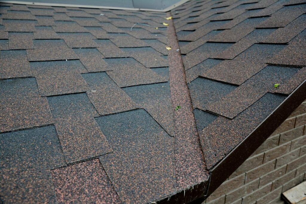 Top Roofing Contractors Homeowners Trust Across the U.S
